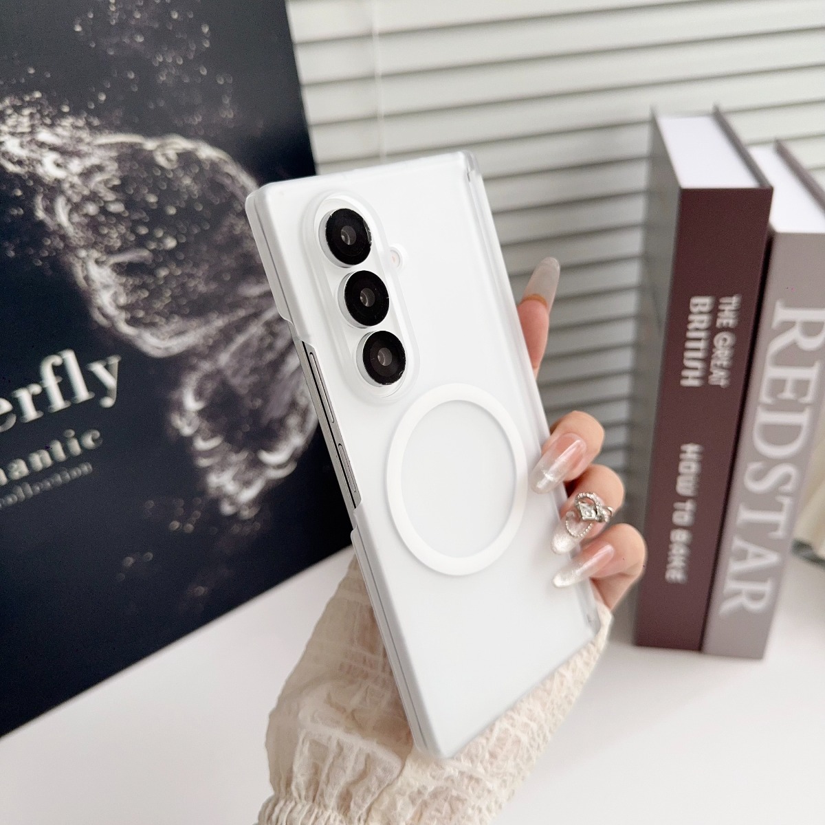 غطاء هاتف صلب مقاوم للصدمات لس - مراجعة Matte Frosted Case وسعره