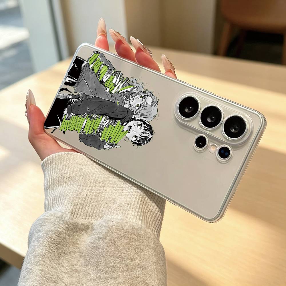 غطاء هاتف شفاف بتصميم 